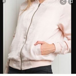 🌸Brandy💜Melville Soft Pink Silk Bomber🌸
